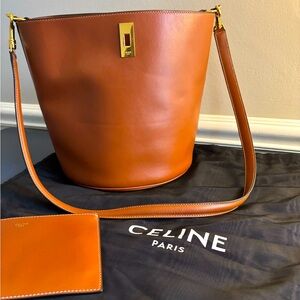 CELINE Handbags | Celine Bucket 16 in smooth calfskin leather (color: tan)